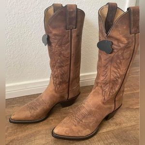 BRAND NEW* women’s western Justin’s cowboy boots (size 6.5w)
